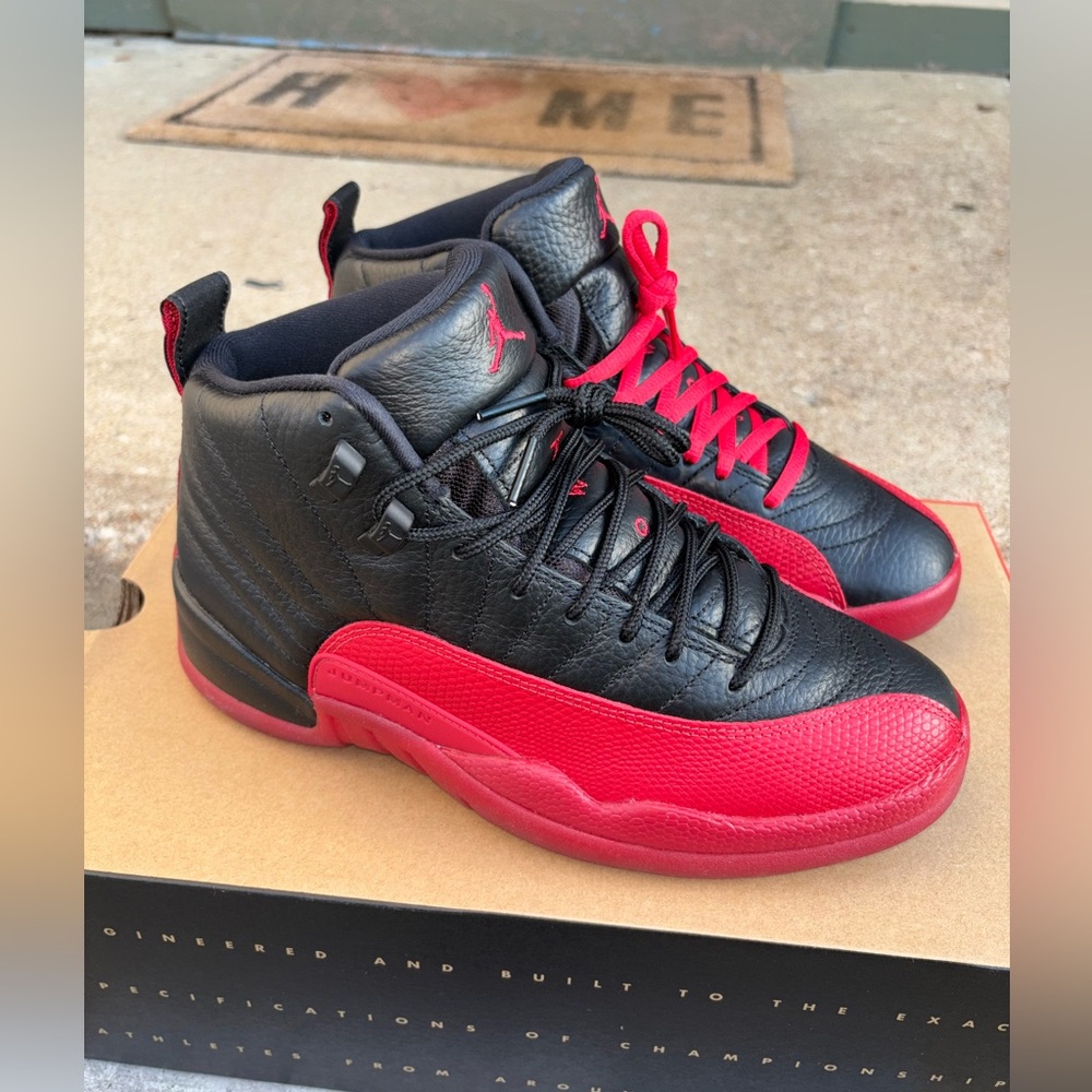 Air Jordan 12 retro OG  ‘Flu Game’(2024) Sz 8 men’s , like Brand new - Picture 8 of 10